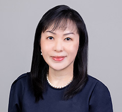 Ms Christina Loh 